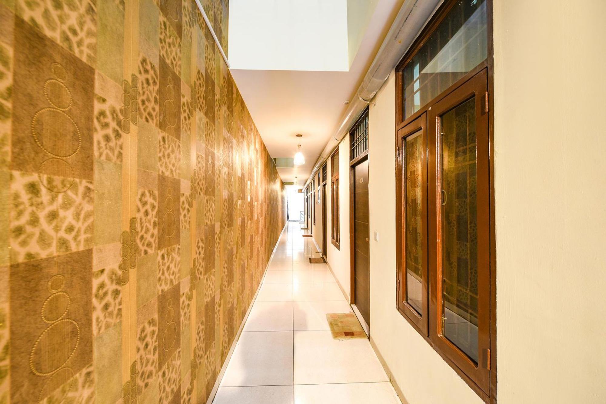 Fabhotel Green Valley Chandīgarh 外观 照片