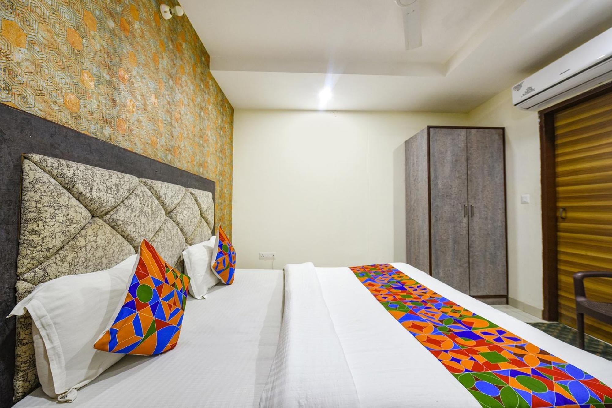 Fabhotel Green Valley Chandīgarh 外观 照片