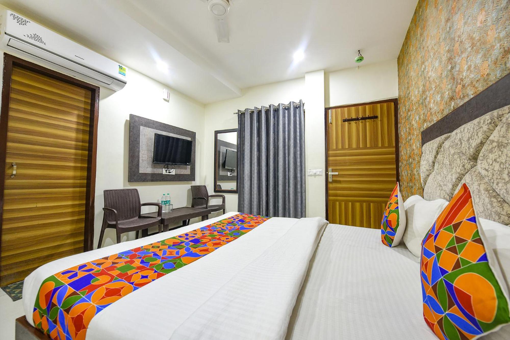 Fabhotel Green Valley Chandīgarh 外观 照片