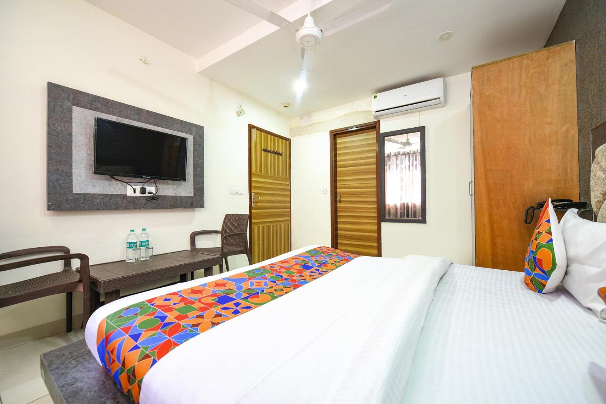 Fabhotel Green Valley Chandīgarh 外观 照片