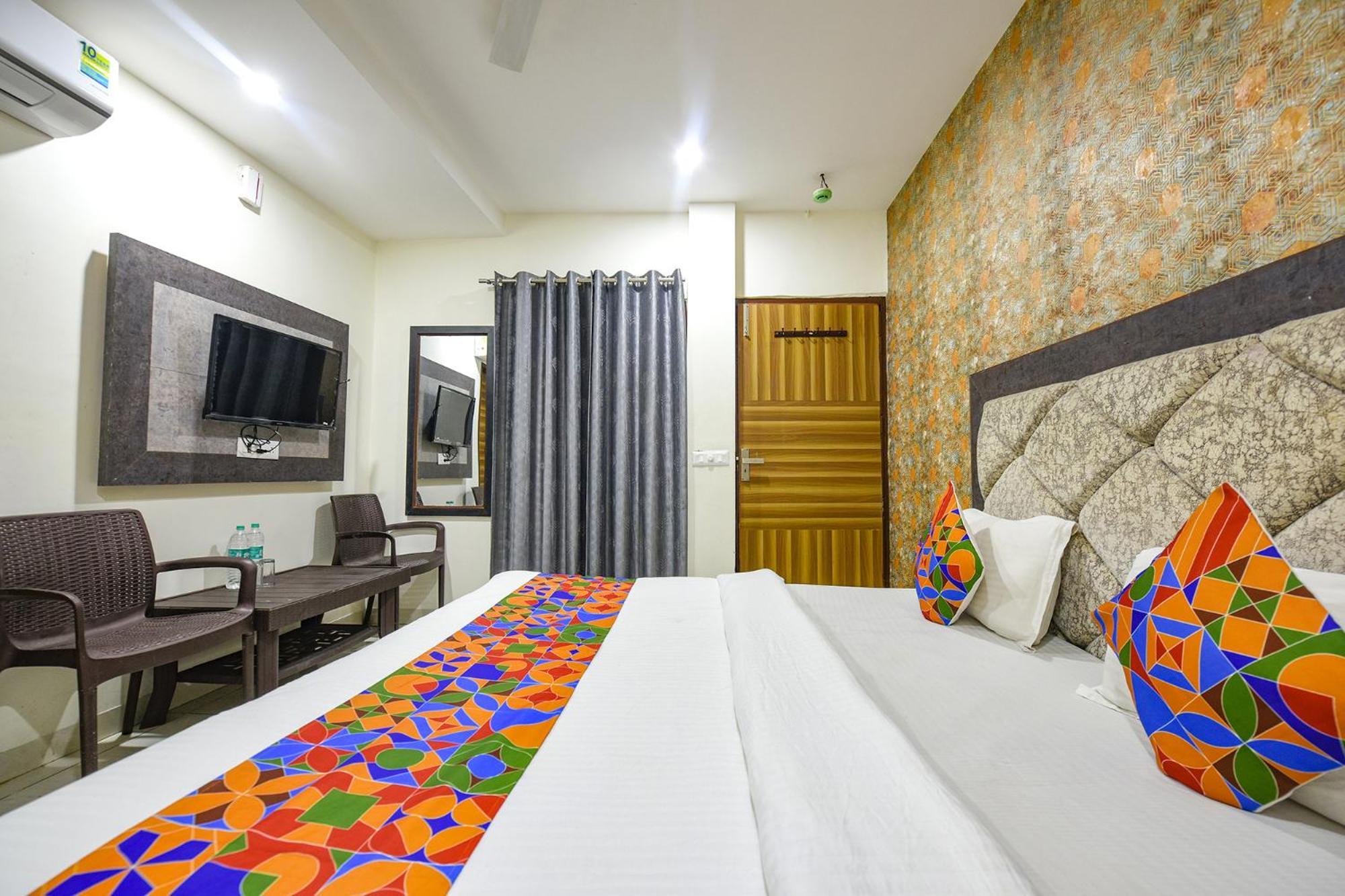 Fabhotel Green Valley Chandīgarh 外观 照片