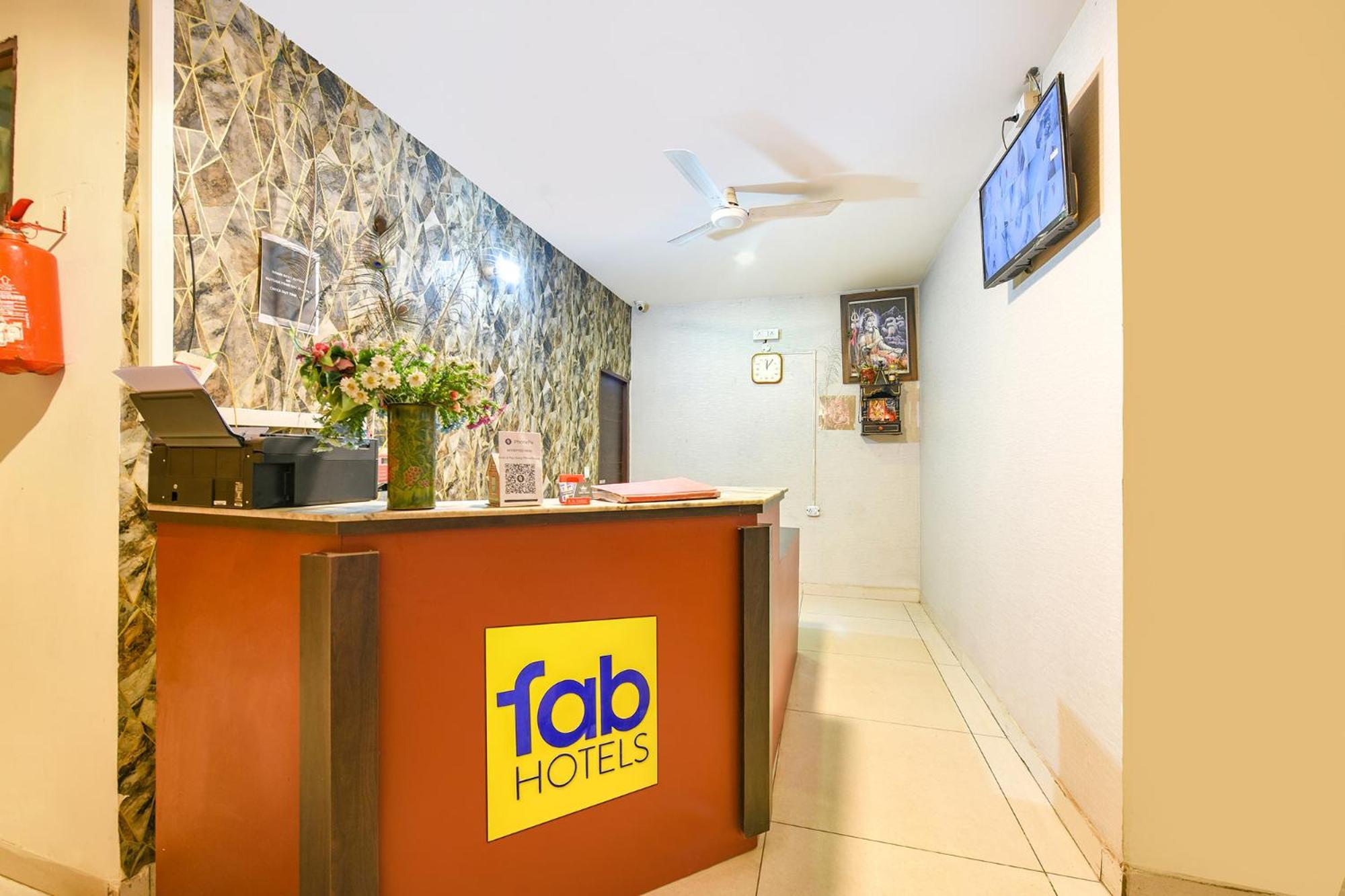 Fabhotel Green Valley Chandīgarh 外观 照片