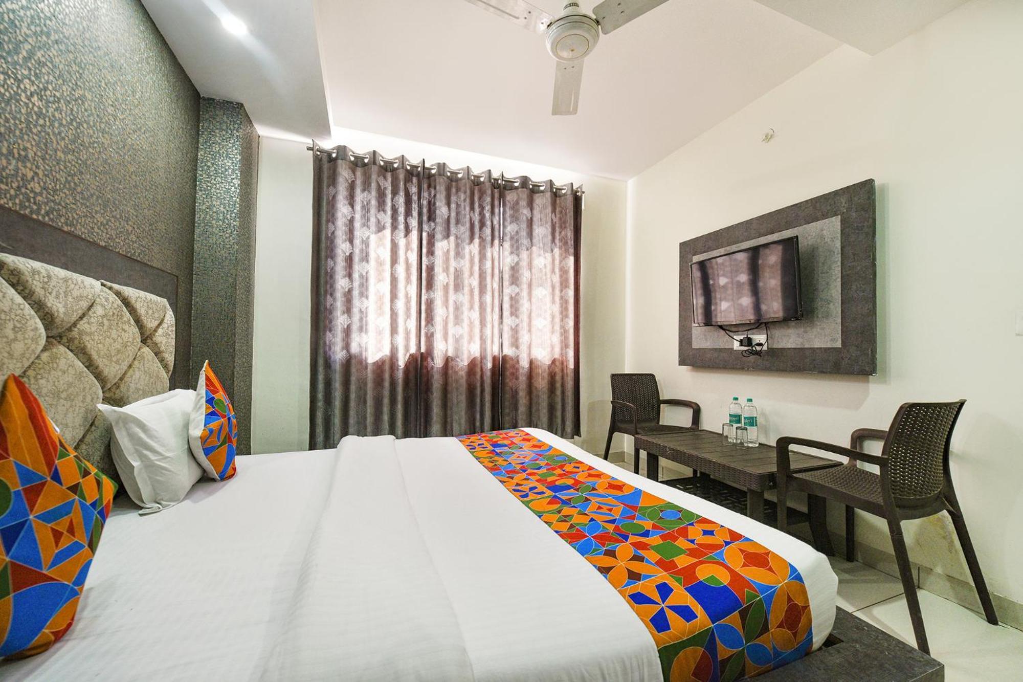Fabhotel Green Valley Chandīgarh 外观 照片